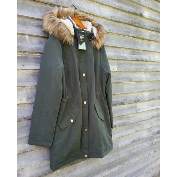 NOIZE Vegan Parka Faux Fur Hood & Sherpa Eco-Wear - Picture 2 of 8